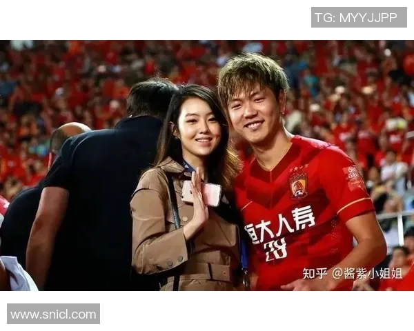 足球明星太太团实力与魅力大比拼谁才是最闪耀的女神